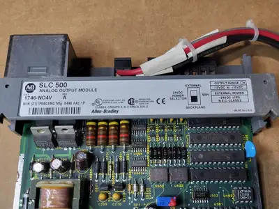 USED ALLEN BRADLEY 1746-NO4V