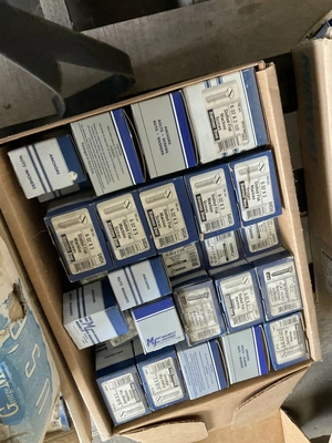 Used _UNKNOWN_ _UNKNOWN_ Nuts & Screws Michigan US | Miedema Asset Management Group #1411080