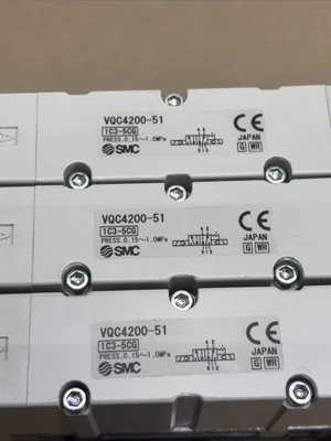USED SMC VQC4200-51/VQ4000