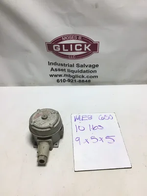 United Electric Controls J120-191 Thermostat Range 10-100PSI 70-700kPA 15A 180VAC