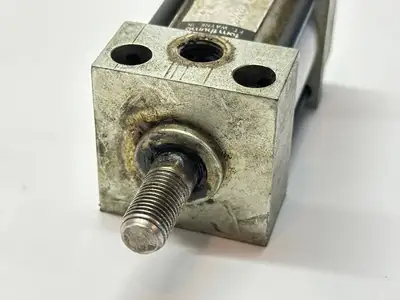 AVF11/8X3/8 | Tom Thumb  Pneumatic Cylinder 1-1/8" Bore 3/8" Stroke - Used