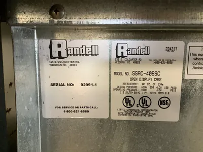 152-0494 Randell SSAC-40BSC Self-Contained Grab & Go Cooler