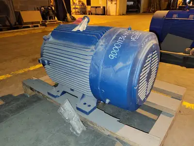 NEW SIEMENS 1LA04046SE51B