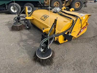 Used 2017 MB SWEEPER Mechanical Sweepers Minnesota US | Carco Truck & Equipment #1513944