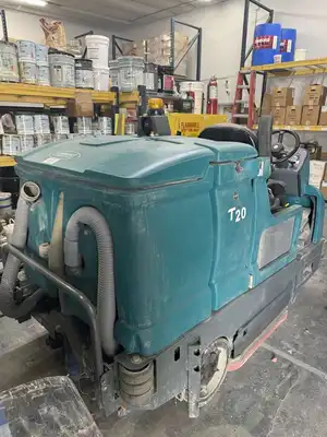 USED 2012 TENNANT T-20