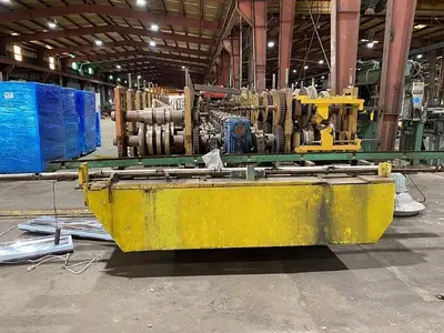 USED 1986 BRADBURY 425