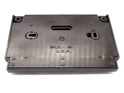 NEW HONEYWELL Q674E-1049THERMOSTAT SUBBASE Q674E1049