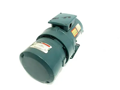 NEW RELIANCE ELECTRIC P14H1938P-QN MOTOR 1.5HP 1725RPM 7/8" F52A0604M-QN