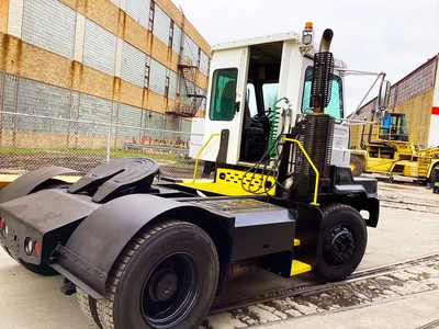 Used 2018 HOIST T-SERIES Tow Tractors Illinois US | Forklift Exchange #1274830