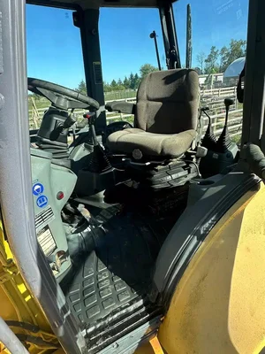 2000 NEW HOLLAND 555E Backhoe Loader | Title Equipment & Recreation Inc. (5)