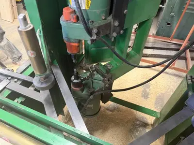 USED RUVO 2200A