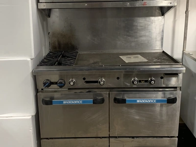 72-0157 Radiance TARG-2B36G Gas Range, 2 Burner Oven w/Broiler