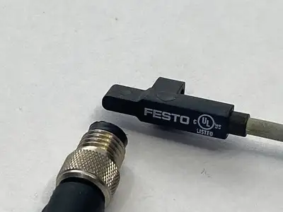 SMT-8G-PS-24V-E-0,3Q-M8D, 547860 | Festo SMT-8G-PS-24V-E-0,3Q-M8D Proximity Sensor 10-30V 547860 - Used