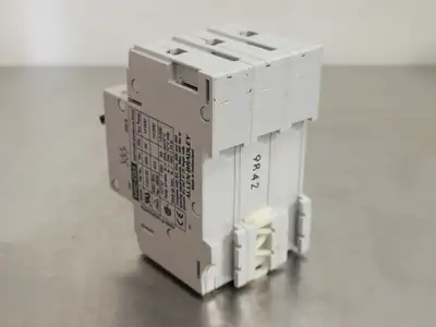 USED ALLEN-BRADLEY 1492-CB3-G250