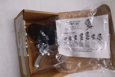 NEW OPEN BOX HUBBELL 3298T41 WIRE ROPE FESTOON KIT STOCK 5046CC