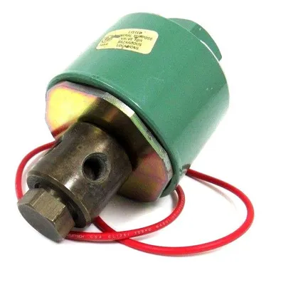 USED ASCO 8320B135 SOLENOID VALVE