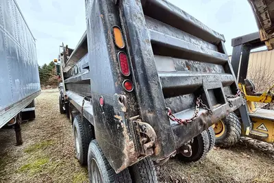 Used 1996 VOLVO QUAD-AXLE Dump trucks Wisconsin US | Proxy Equipment #1378144
