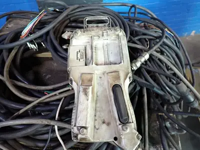 USED 2011 YASKAWA MOTOMAN MH6