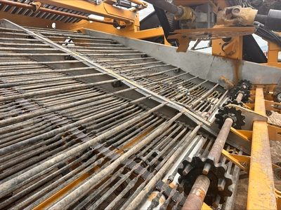 Used _UNKNOWN_ _UNKNOWN_ Self-propelled Harvesters Idaho US | Tri-Steel Manufacturing #1557207