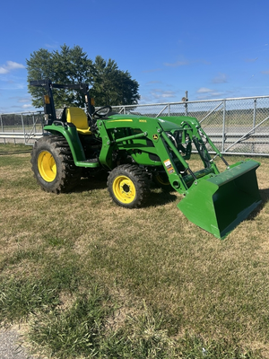USED 2021 Deere 3025E