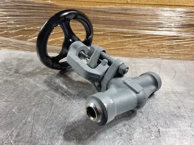 1" Class 900 Globe Valve B16.34