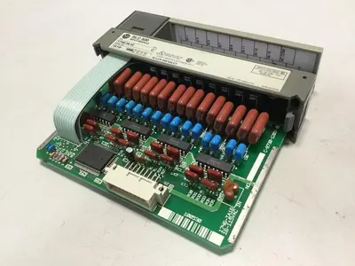 USED ALLEN BRADLEY 1746-IA16 SER C