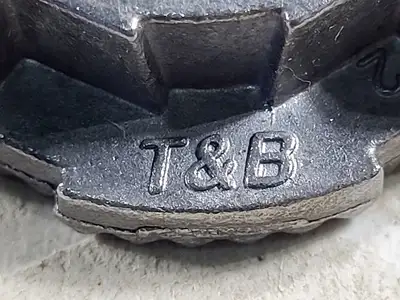 NEW THOMAS & BETTS L050GRL