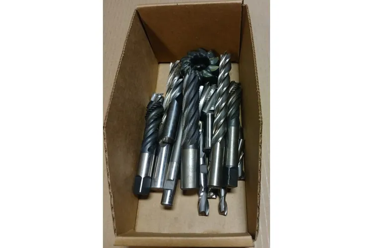 Used _UNKNOWN_ _UNKNOWN_ End Mills Ohio US | Thompson Auctioneers #1547137