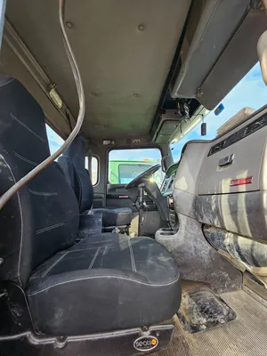 2013 KENWORTH T400 Commercial trucks | Iron Listing (17)