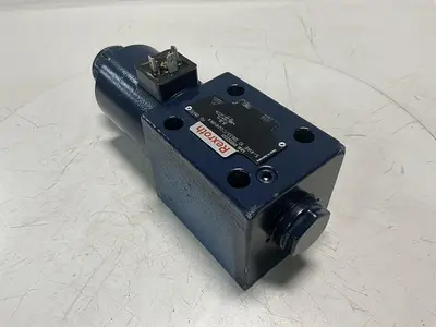 USED REXROTH 5-4WE 10 J2B33/CG24N9K4