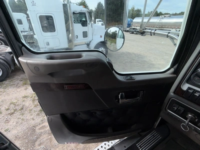 Used 2017 KENWORTH T800 TRUCK TRACTOR Conventional trucks Michigan US | Miedema Asset Management Group #1709442