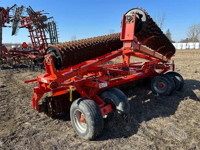USED 2015 KUHN KRAUSE 4400-40