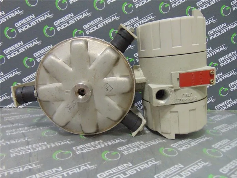 Bailey Controls BC1161131 Series 10 Low Differential Pressure Transmitter Used