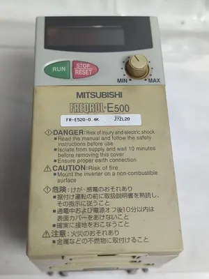 USED MITSUBISHI ELECTRIC FR-E520-0