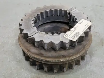 9JE Sleeve Coupling Insert, 6.35" x 6.35" Bore