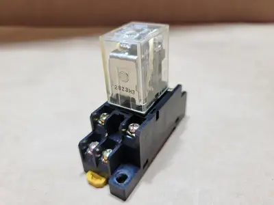 10A 24V/240V Relay w/ 15A 240V Socket