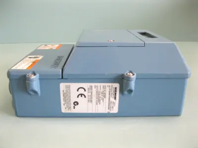 NEW Rosemount 8712 ESR1A1NADA1DA2AXM4
