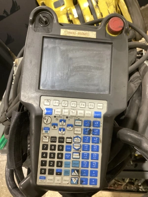 USED FANUC R-2000IB/210F + R30IB
