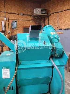 USED CUMBERLAND MODEL 484 15 HP GRANULATOR