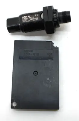 USED OMRON E3RA-RP21