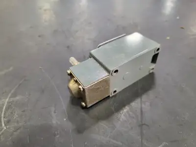 USED ALLEN-BRADLEY 802T-H