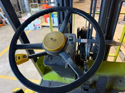 Used _UNKNOWN_ _UNKNOWN_ 3-Wheel Sit down Electric Counterbalance Forklifts Georgia US | Auction Management Corporation #1708780