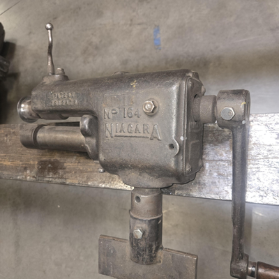 U14904C Used Niagara 164 rotary machine w/ rolls