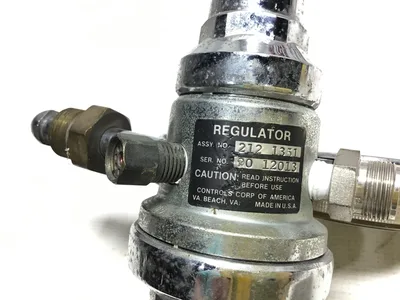 CONCOA 212 1351 Dual-Gauge Pressure Gas Regulator 30PSI 200kPa & 4000PSI 28000kPa