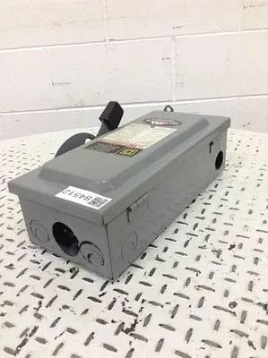 USED SQUARE D D322N