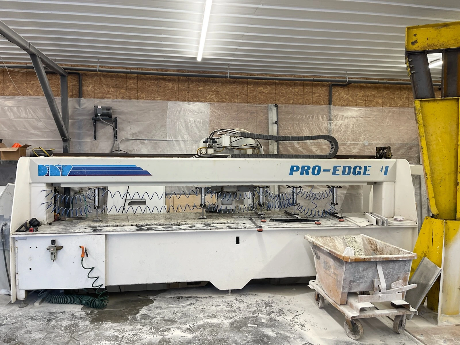 USED 1999 PARKINDUSTRIES PROEDGEII