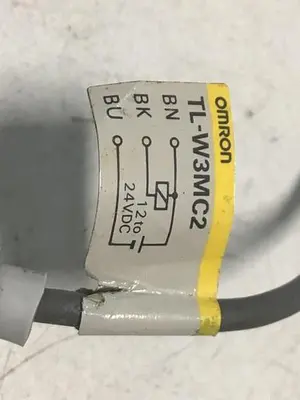 USED OMRON TL-W3MC2