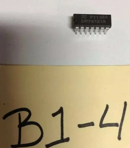 NEW IC Chip DM74121N