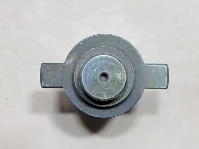USED UNIVERSAL ENGINEERING 801209