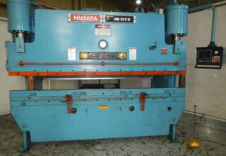 Used 1992 Niagara HBM-135-8-10 Press Brakes New Jersey US | Machinery Values #302350